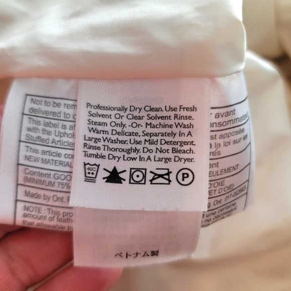 EDDIE BAUER IVORY QUILTED GOOSE DOWN VEST, sz SMALL - Picture 13 of 15